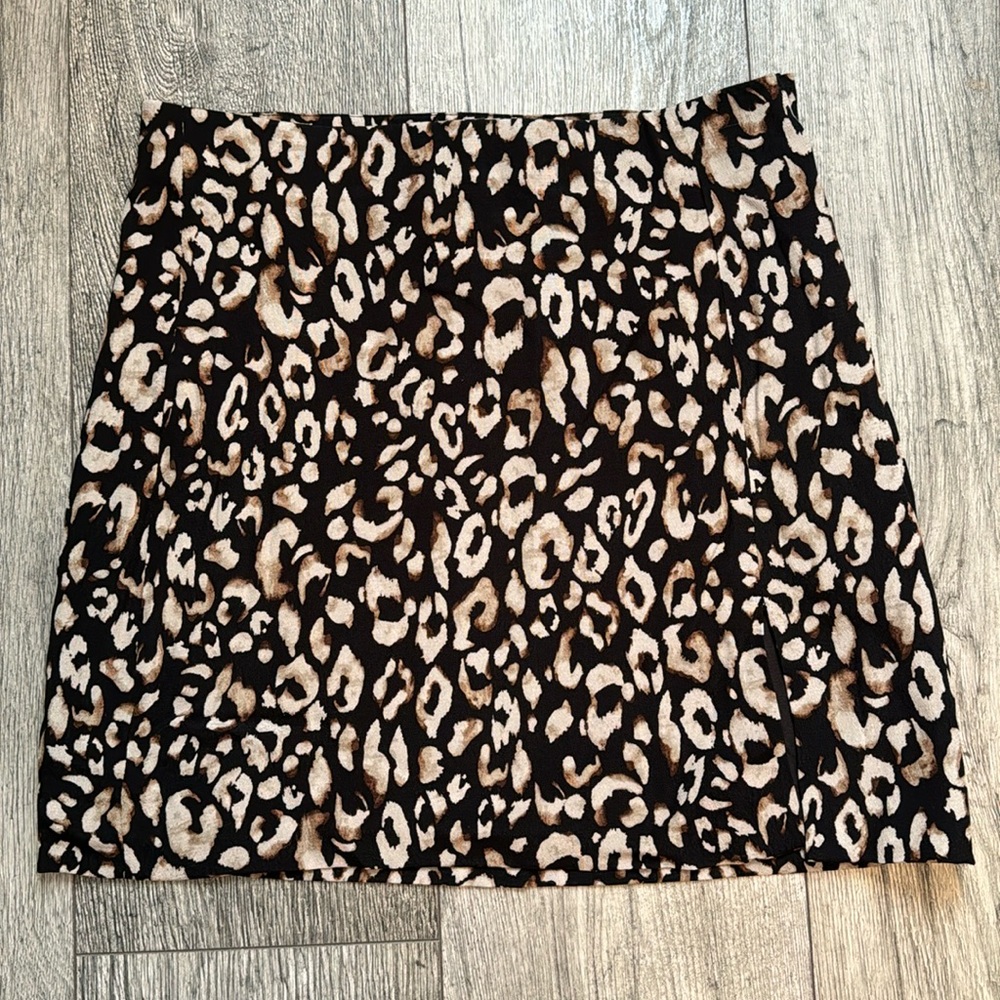 NWT H&M Skirt
